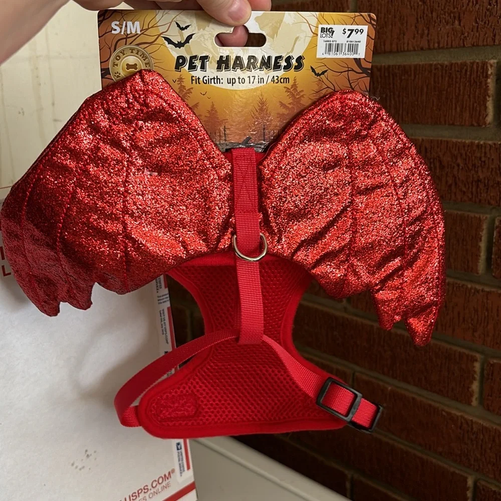 NWT Toy Time Dog Pet Harness Fit Girth up to 17” S/M Red Glitter Bat Wings Clips